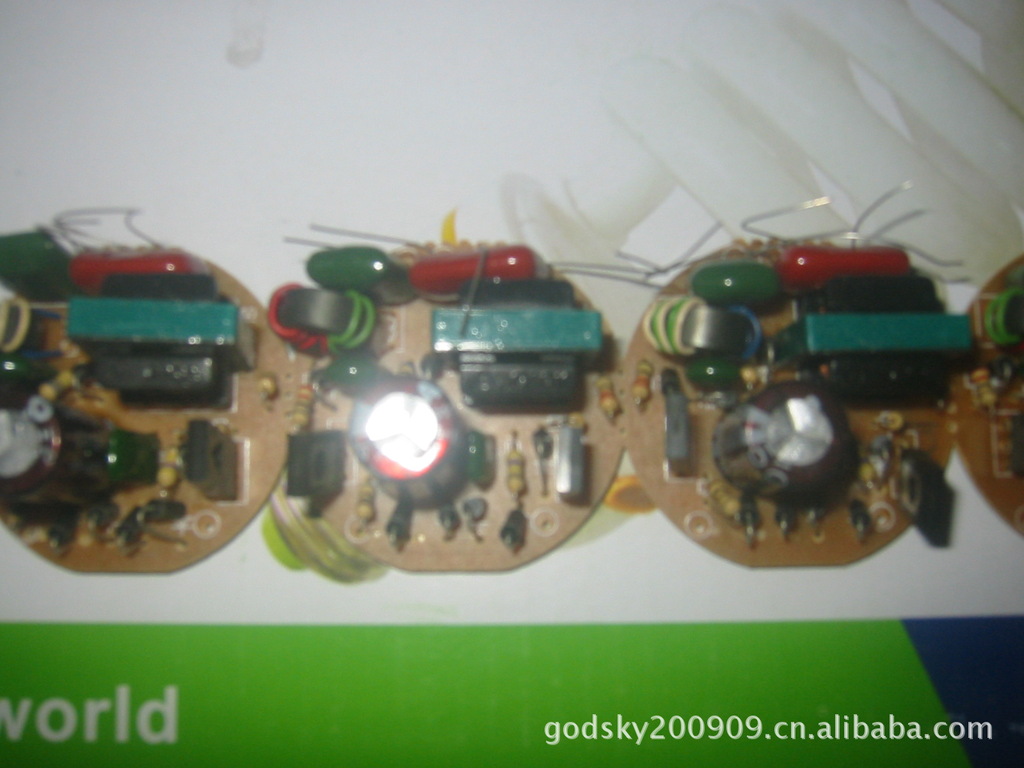 【爱神级节能灯<em>妺妹</em>节能灯具性能出众3u节能