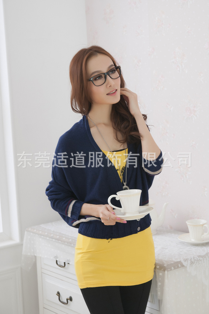 批发采购女式<em>毛衣</em>-韩版韩国女式<em>超短</em>装毛衫深