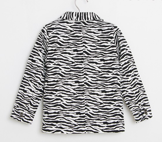 【哈哈童】新款童装批发 <em>斑马纹开衫</em>男童外套