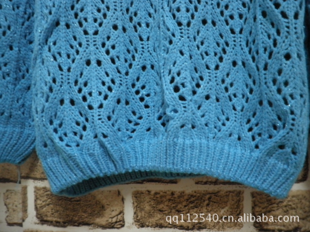 春款韩版镂空钩花<em>圆领</em>亮丝<em>彩线</em>混纺<em>毛衣</em>女 宽