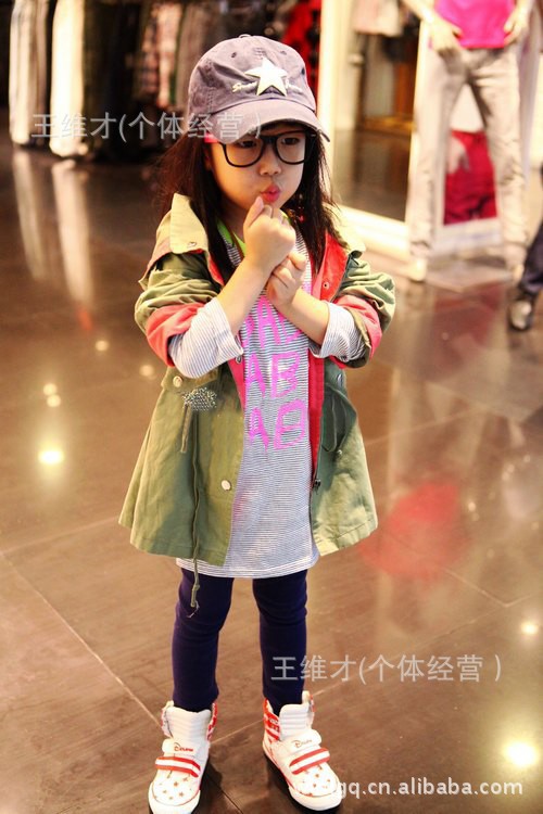 【新款】爆款<em>女童</em>外套 秋款<em>女童风衣</em> 卡通<em>全棉</em>
