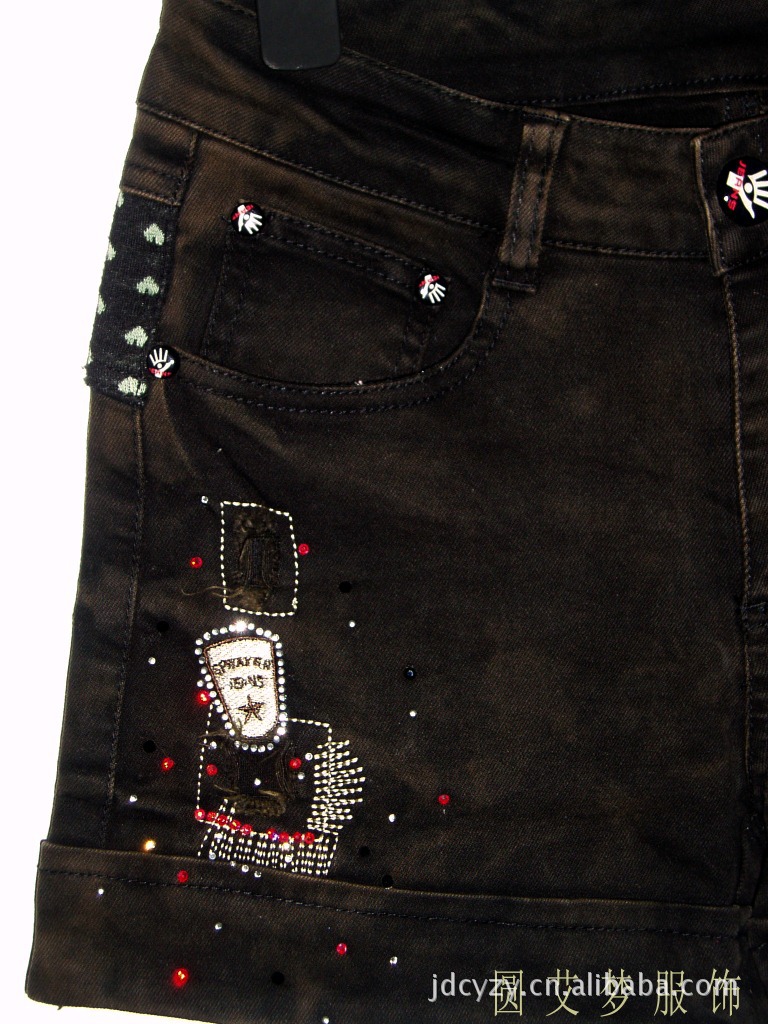 【厂家直销 冬季女<em>短裤</em> 水洗烫钻 时尚牛仔女短