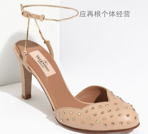 <em>Valentino</em> <em>华伦天奴 女鞋</em> 裸色铆钉链条脚链包头