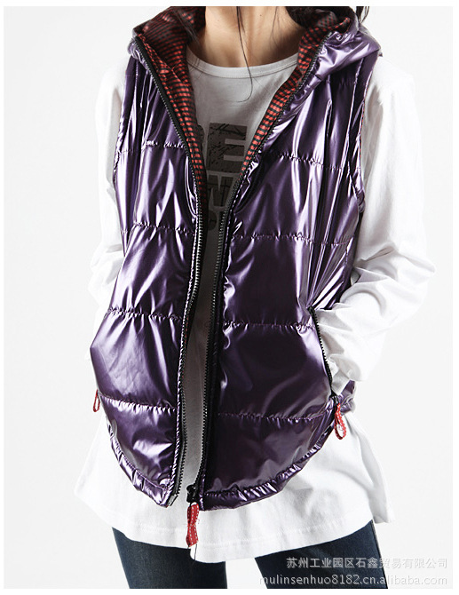清仓特价 女装批发 女式<em>面包</em>棉<em>亮面马甲</em>/<em>马夹</em>背