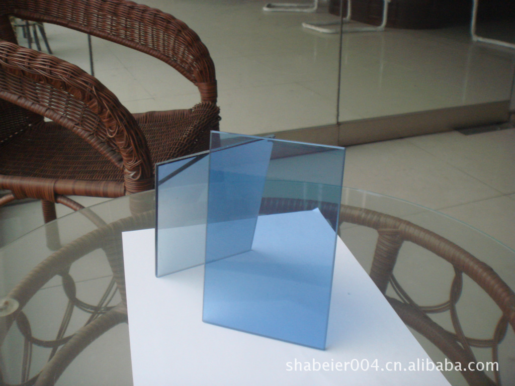 生产供应5mm福特蓝 宝石蓝 海洋蓝浮法玻璃原片