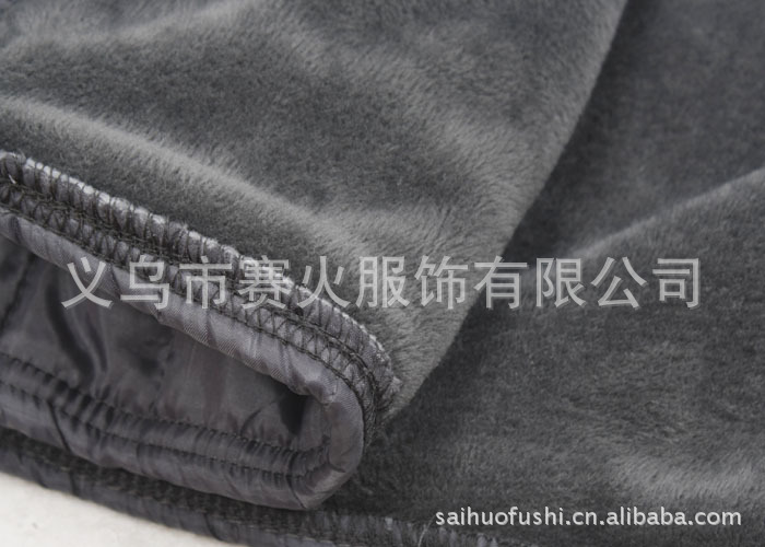 【法国鳄鱼<em>开衫</em>羽绒加厚<em>男士保暖内衣</em>套装<em>批发</em>