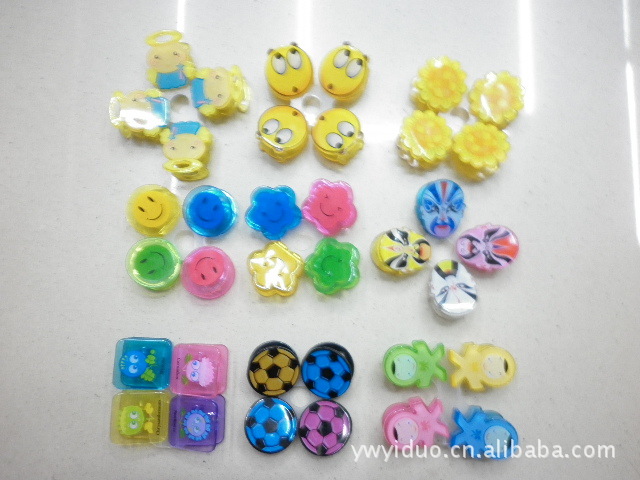 【【厂家直销】供应各式韩版可爱文件卡通夹子