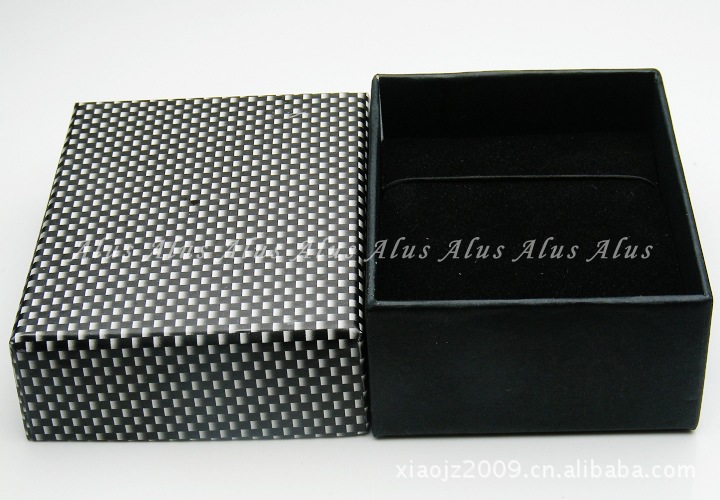 礼品包装-小额饰品盒批发 出口香港黑色经典男
