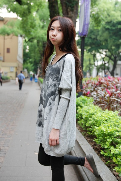 【2012宽松圆领00蝙蝠袖印动物老虎头抽象套