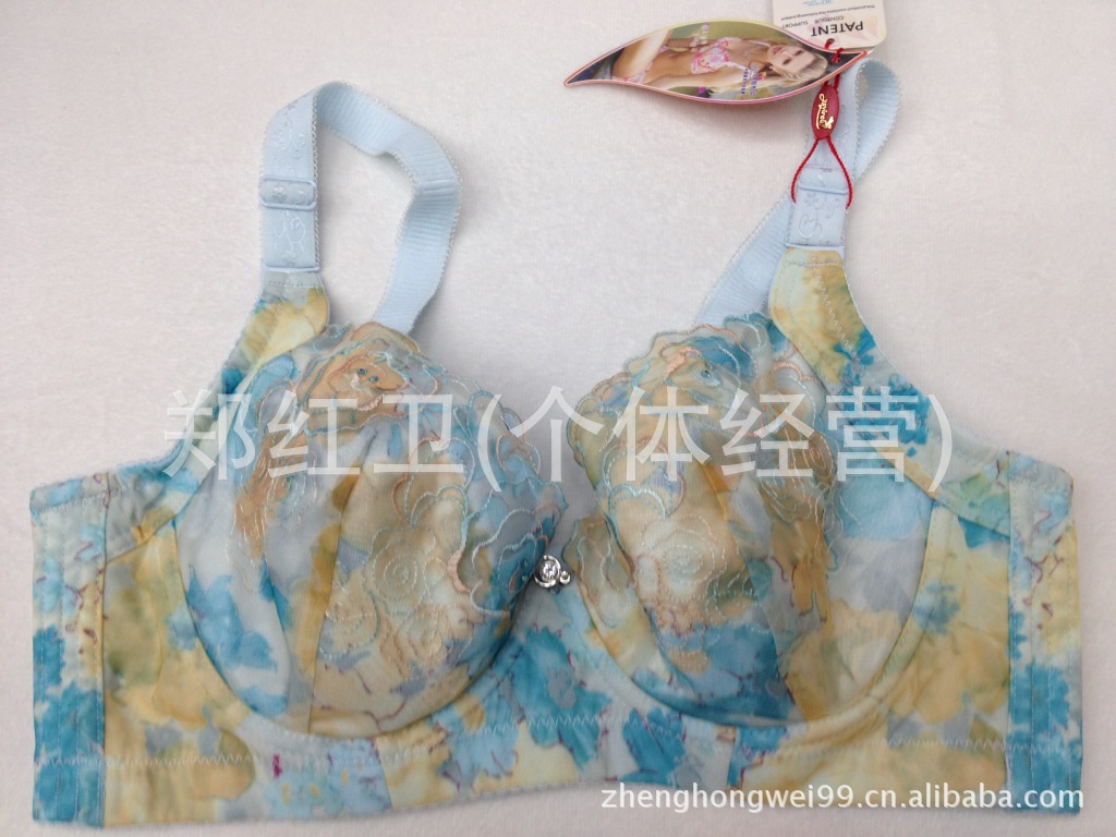 【厂家直销爆款新款<em>文胸批发</em> <em>高档</em>超大杯 聚拢