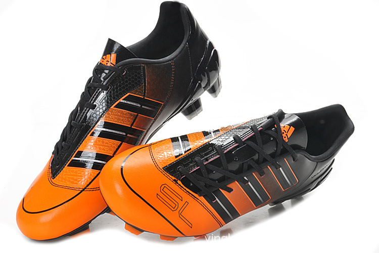 adidas足球鞋 猎鹰系列 猎鹰11代足球鞋 sl超轻超纤面料足球鞋fg 160.