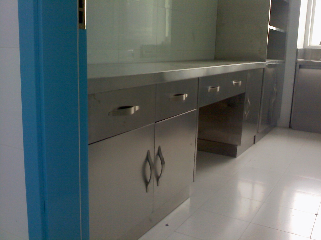 【量大从优】精品彩色不锈钢整体橱柜 透气性