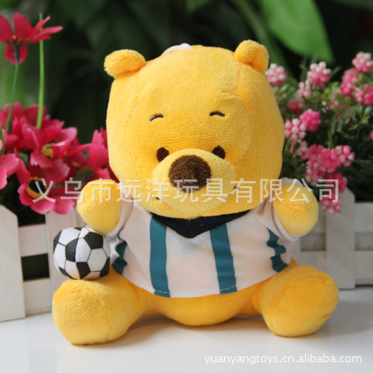 公仔毛绒玩具制作 新款踢足球维尼熊公仔毛绒
