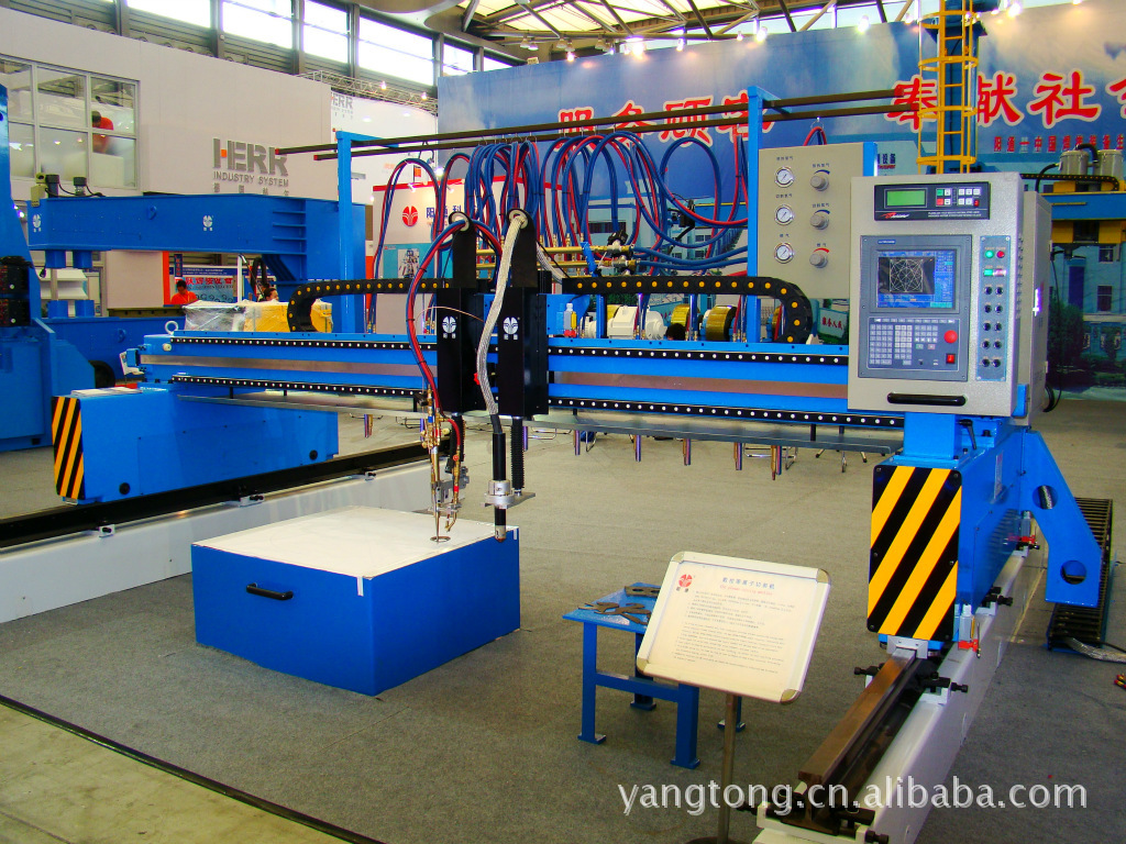 CNC flame&plasma cutting machi