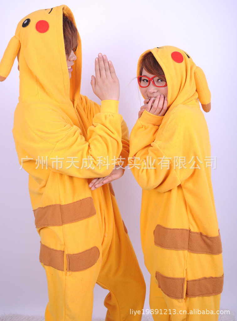 【皮卡丘<em>睡衣</em> 卡通连体<em>动物睡衣</em> 冬季居家情侣