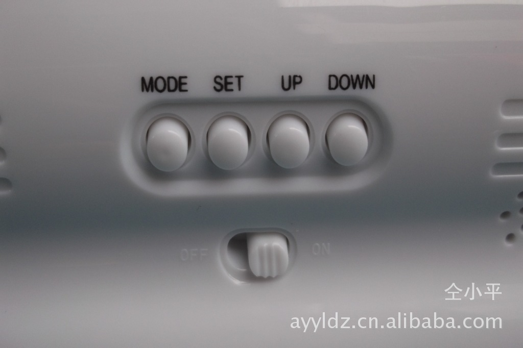 年历电子语音报时钟】触控背光屏 真人发音贪