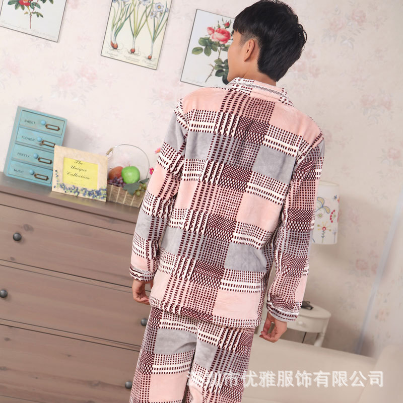 【<em>男士睡衣批发</em> 秋冬高档加厚法兰绒加大码男
