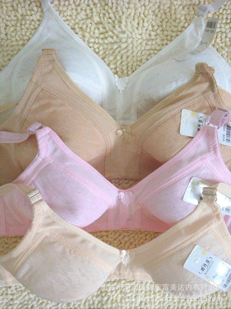 <em>文胸-一包</em>6<em>件</em> 中年妇女无海绵薄款文胸 哺乳期