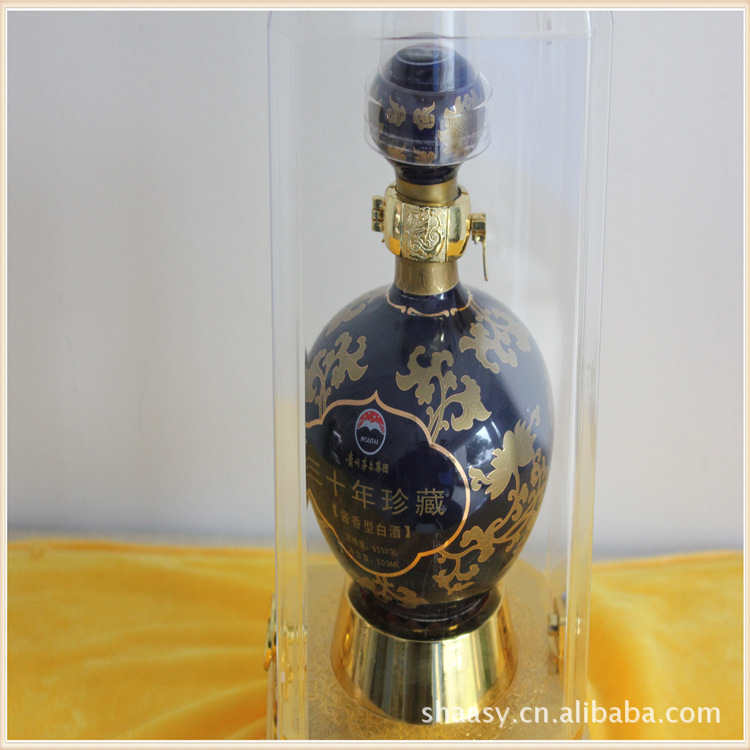 【贵州茅台30年珍藏酒 茅台集团出品酒 酱香口