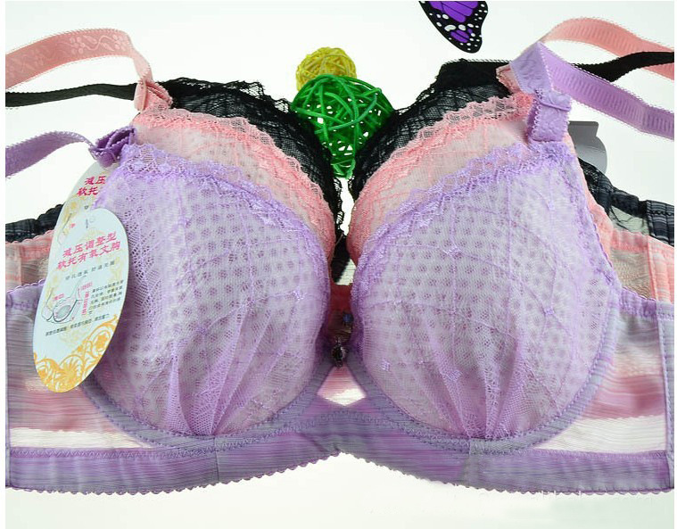 【<em>无棉文胸</em> 988# 女士<em>薄</em>杯胸围 三排扣聚拢型胸