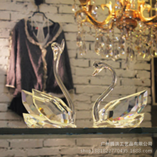 礼品-白水晶天鹅
