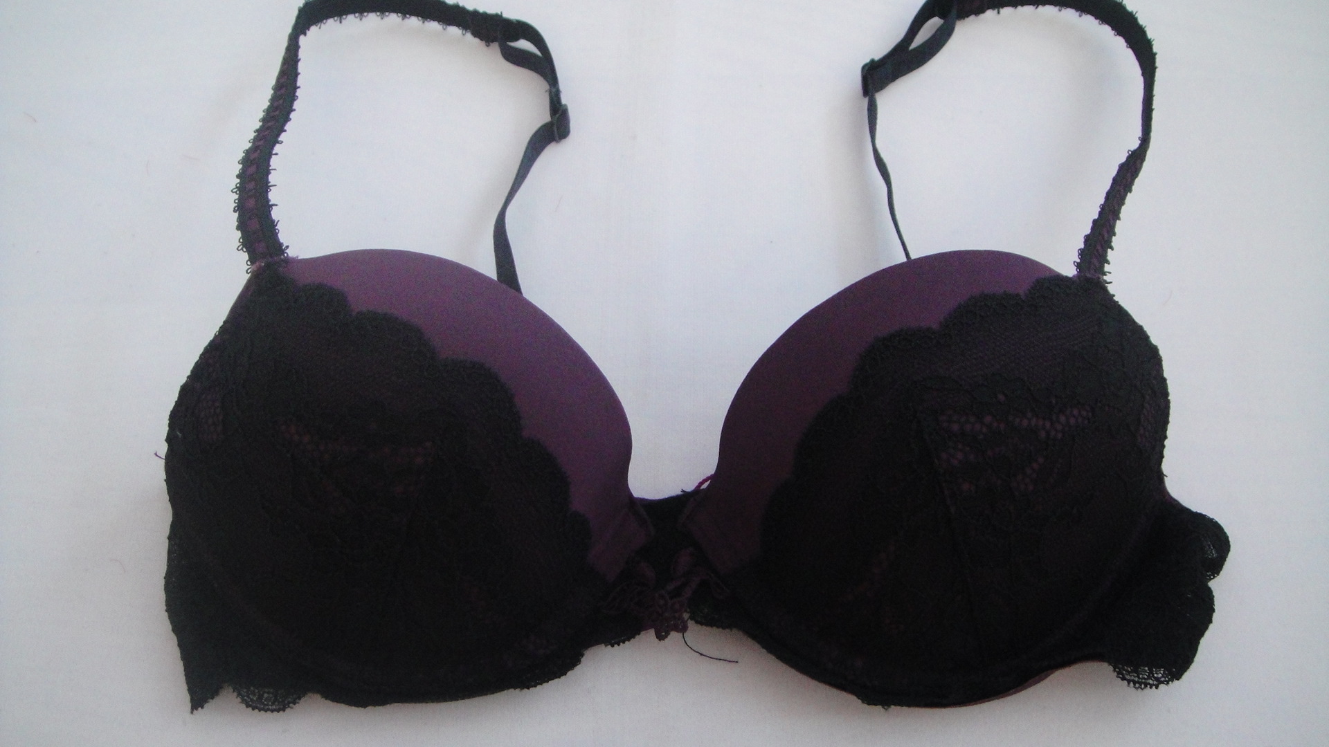 <em>文胸</em>-爆款大码文胸蕾丝<em>聚拢</em>美胸<em>美背胸罩</em>女士