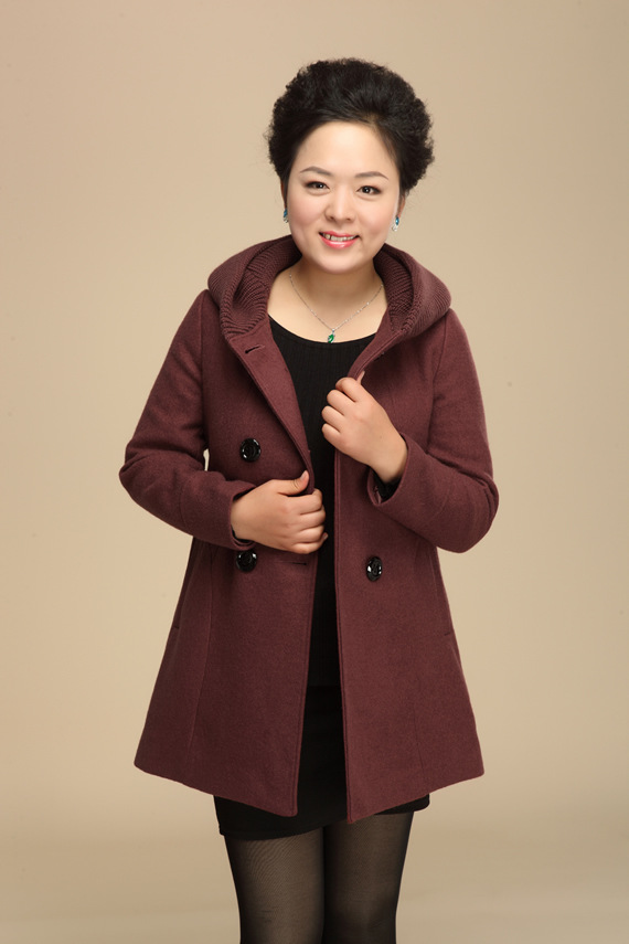 秋冬中老年女<em>外套</em> <em>妈妈装毛呢</em>女装<em>外套</em> 厂家批