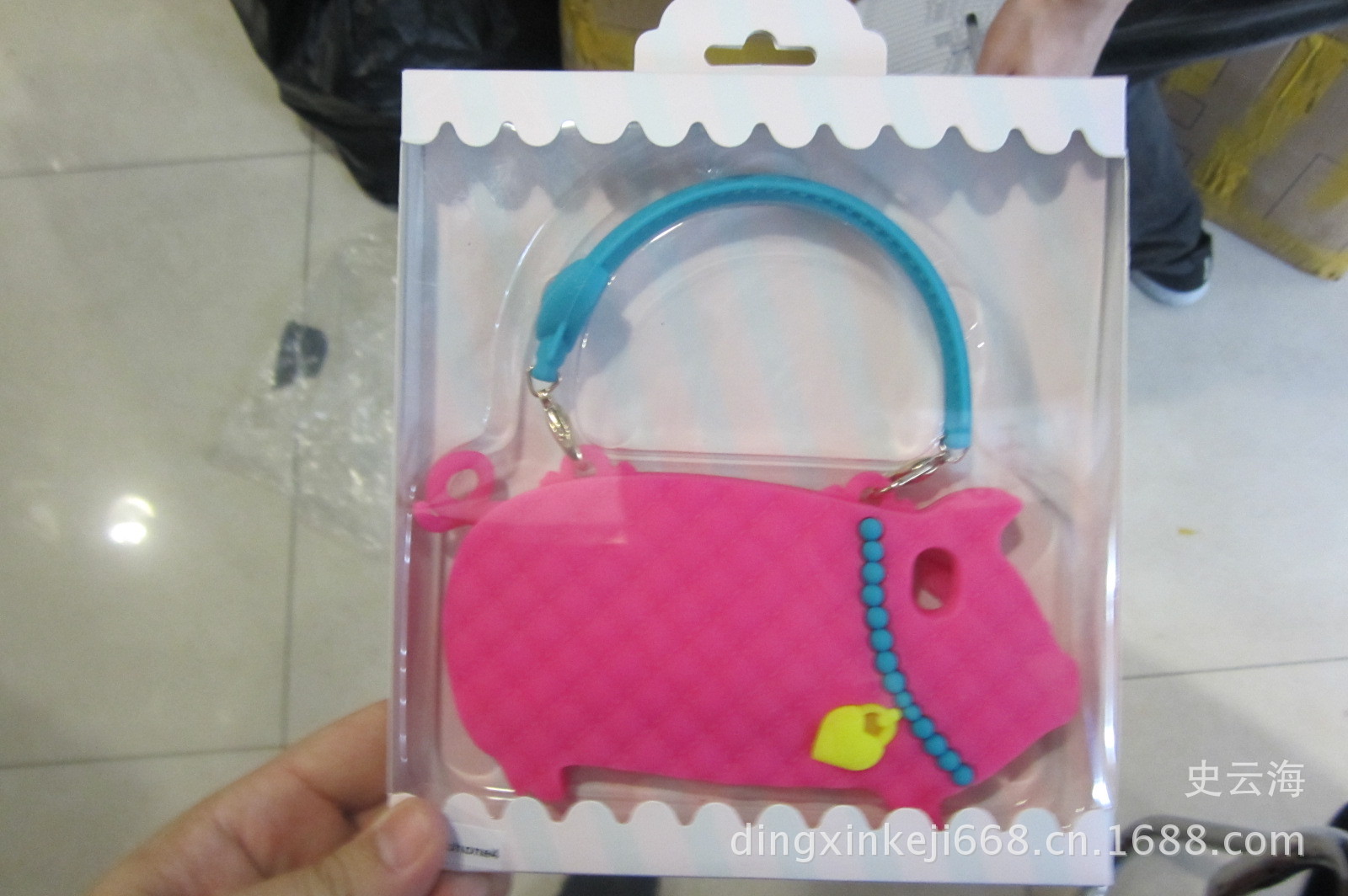 4S卡通小豬包包 (5)