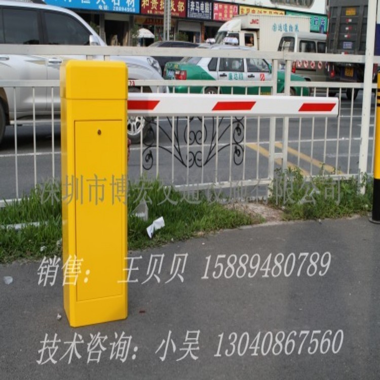 道闸厂家图片 深圳道闸工厂买十送一促销活动进行中!