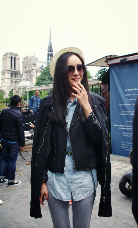 【2013夏<em>秋季</em>新款盛夏晚晴天<em>杨幂</em>同款露肩牛