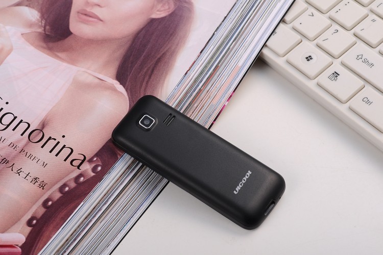 【小手机Q3 小巧玲珑 双卡双待 一大卡一小卡