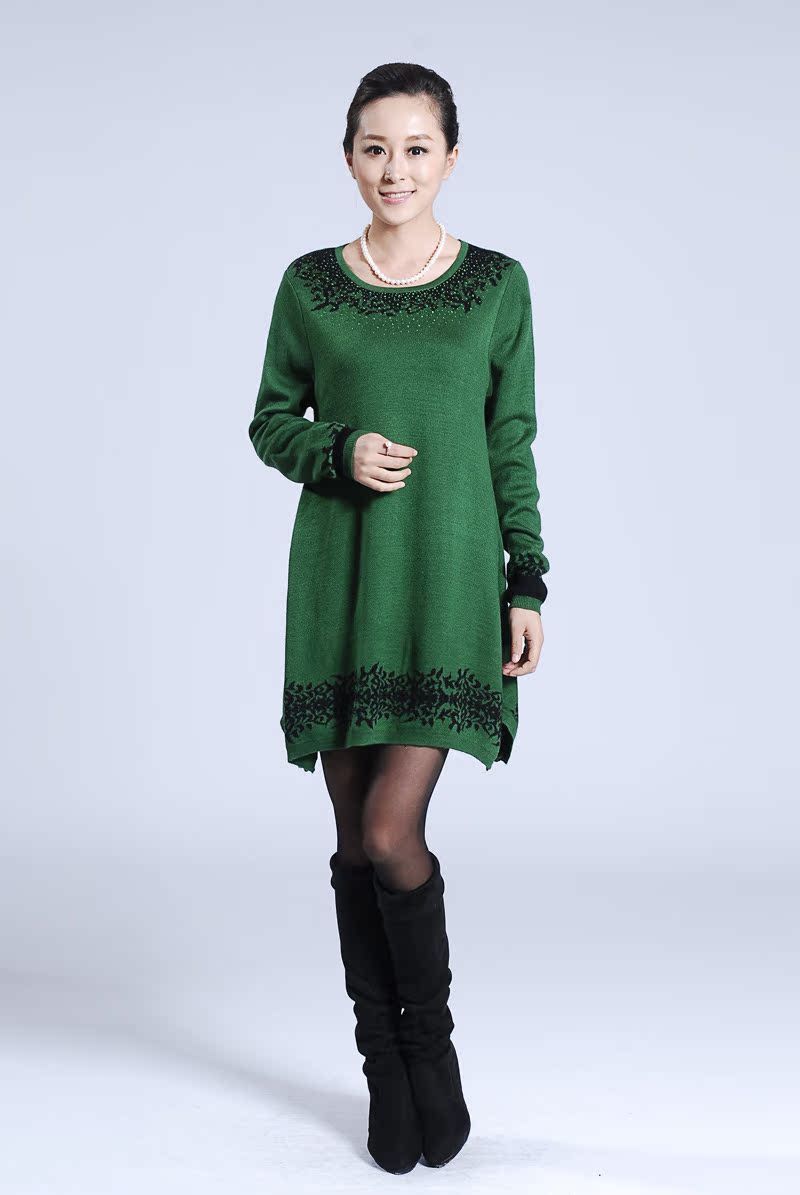 【时尚欧版<em>中老年</em>中<em>长款</em>针织<em>毛衣打底</em>衫中年女