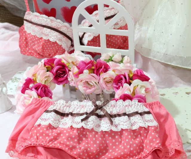 【日本原单 外贸 内衣 <em>文胸</em>套装 刺绣花边<em>B70</em> 