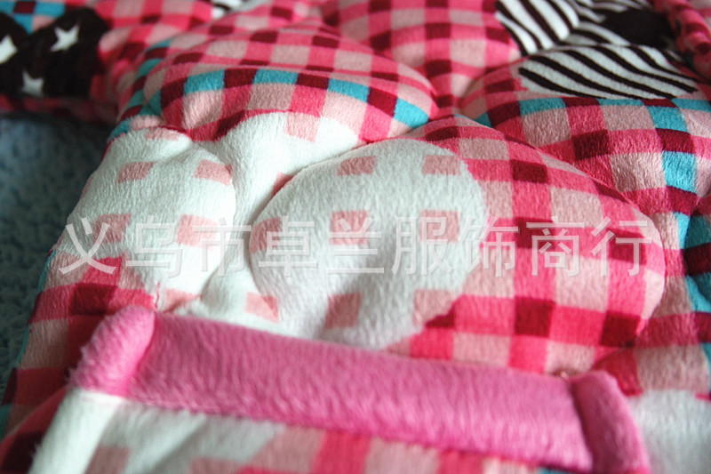 【冬季新款童<em>棉睡衣批发</em> <em>儿童</em>保暖睡衣套装 多