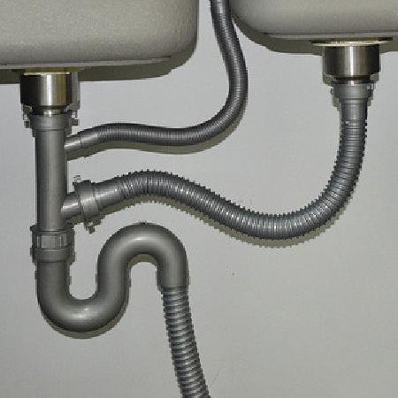 北大地铸铁下水管道漏水落水管漏水67761799