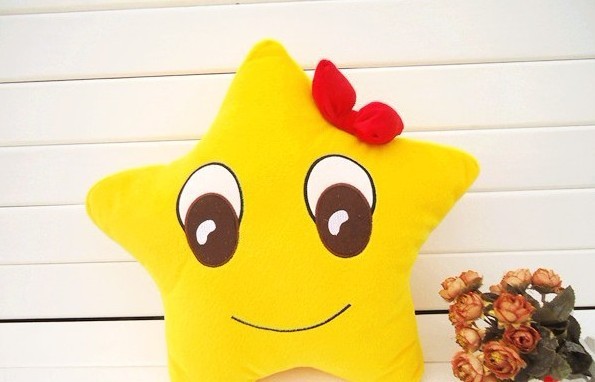 【可爱情侣 星星公仔 QQ签到表情 爱情星星抱