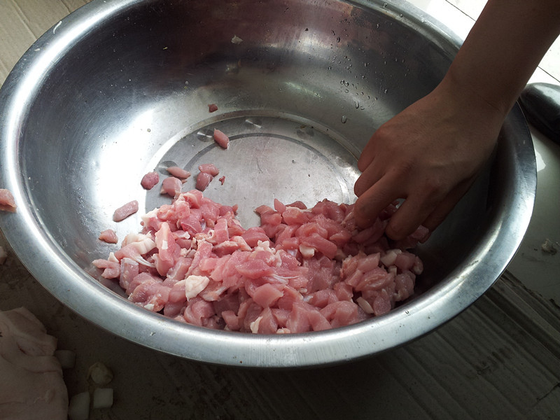 【切肉丁机、自动肉丁 、厂家 价格 广州肉丁机