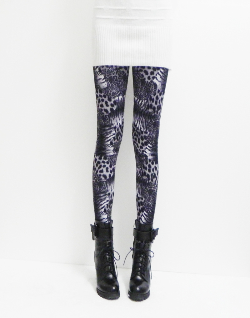 <em>星期六女裤</em> 新款加厚打底裤 保暖打底裤批发 性