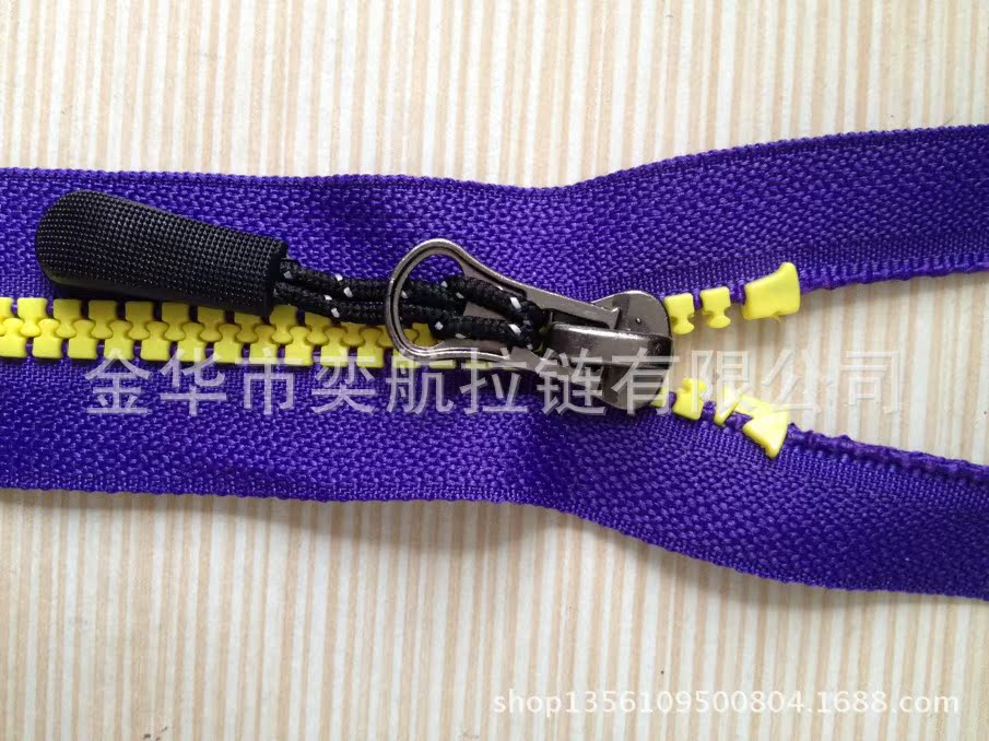 5DCABEF4-900C-4341-B49C-5CE3E6