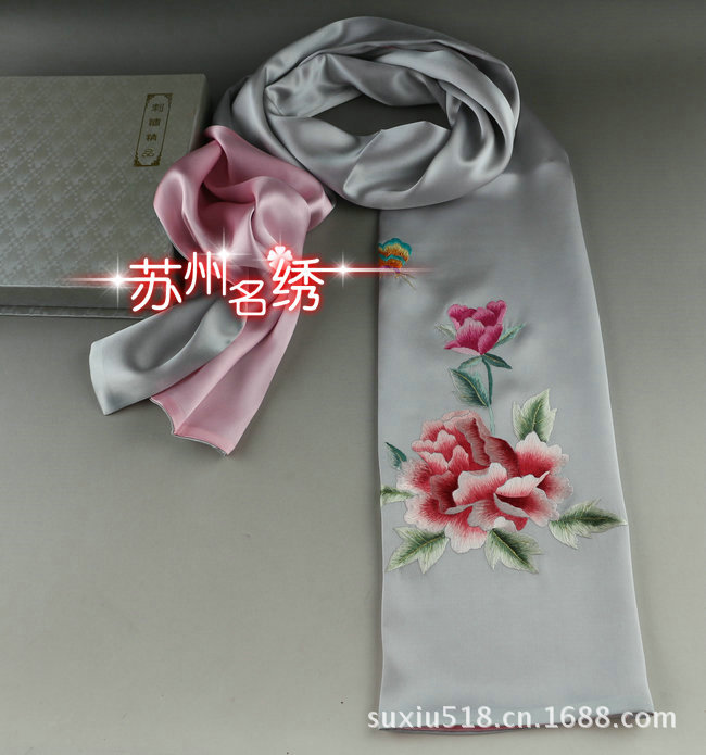 【供应批发高档真丝绣花围巾*苏绣成品刺绣商