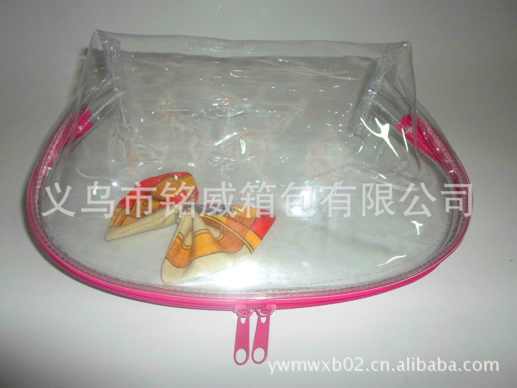 pvc蝴蝶结洗漱包