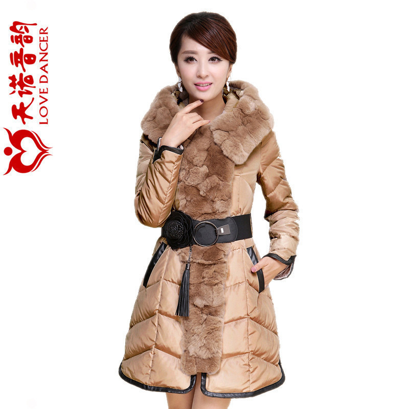 <em>女羽绒服品牌</em> 女士羽绒服 中长款羽绒服 女士羽