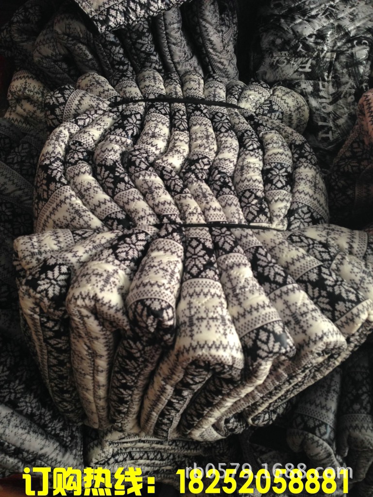 <em>批发</em>采购女式<em>马甲</em>背心-冬季菜市<em>地摊</em>热卖货 老