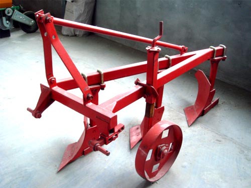 1L-320BOTTOM PLOUGH