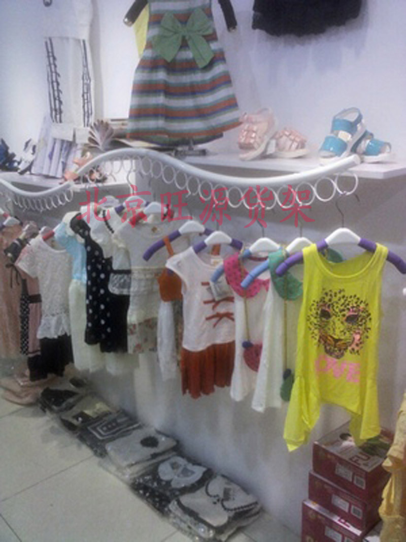 <em>批发采购</em>服装陈列架、中岛架-服装店衣架卖衣