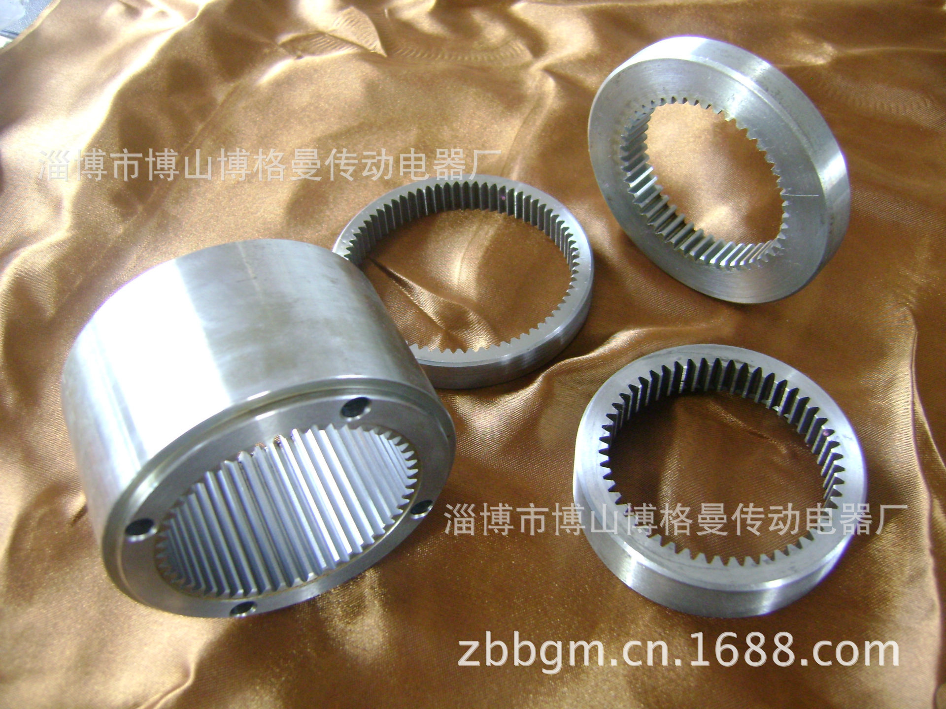 【为客户专业生产加工内齿圈、内齿轮】