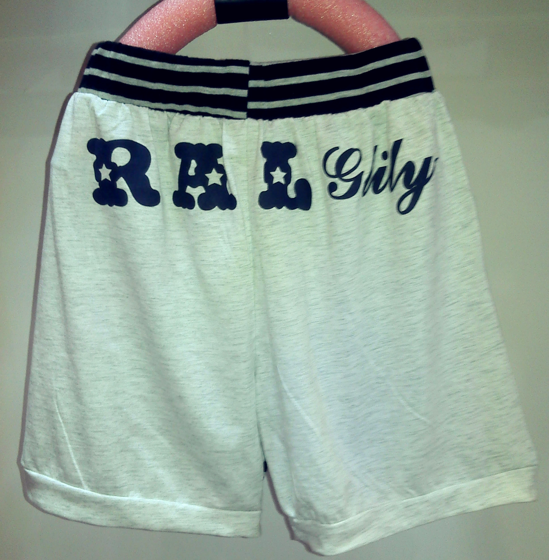 【2013夏季新款男中大童<em>短裤</em> <em>英文拼</em>间条休闲