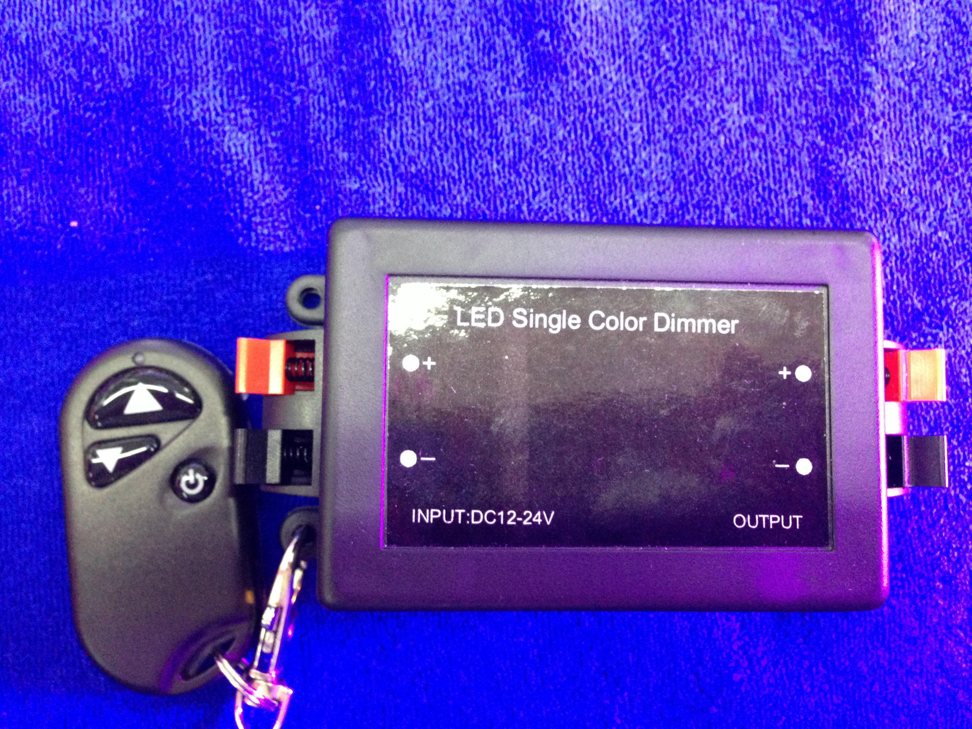 调光、调色器-12~24V 8A 单回路无线调光器-调