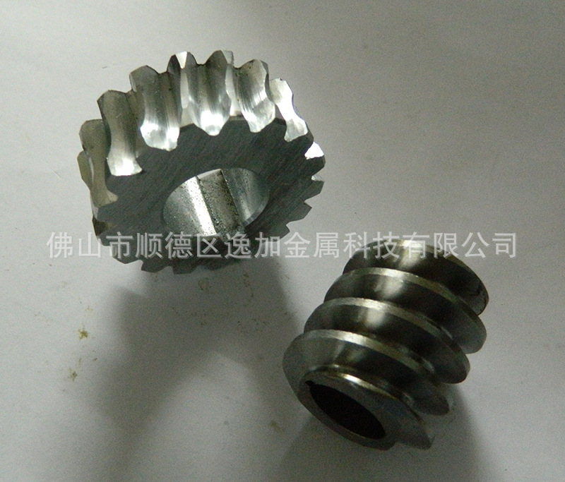 24齿绞肉机蜗轮蜗杆7