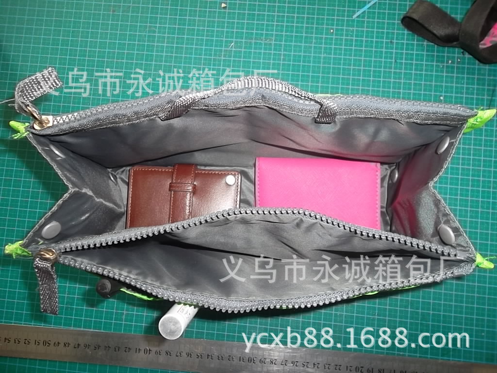 廠傢直銷 化妝包 晚裝包 休閒包 冰包 背包